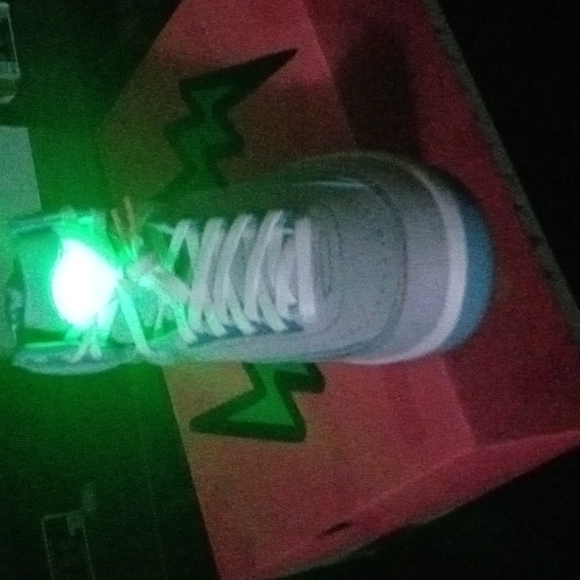 JORDAN 2 - Picture 8 of 9